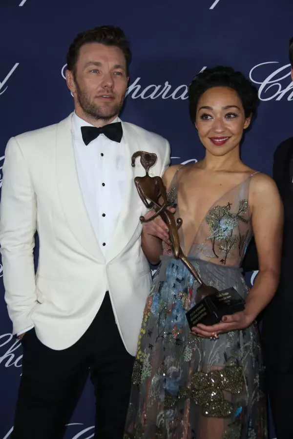 Ruth Negga si Joel Edgerton
