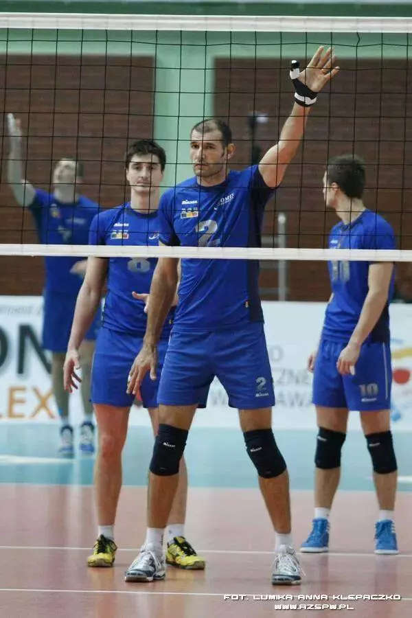 radu began volei
