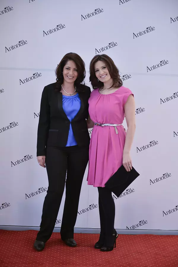 Perach Cohen si Ela Craciun