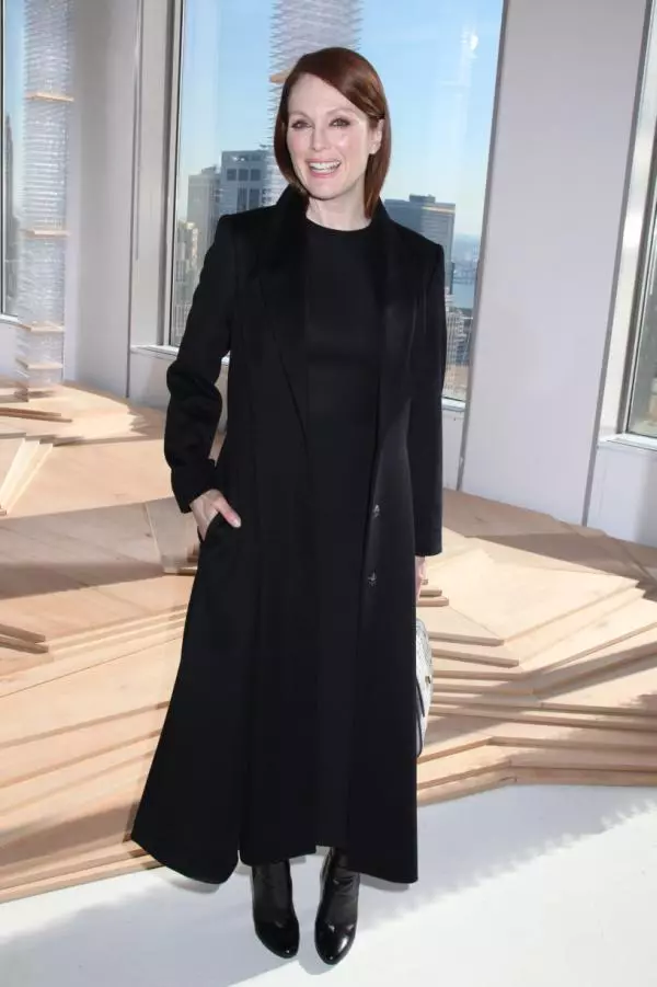 Julianne Moore - Boss