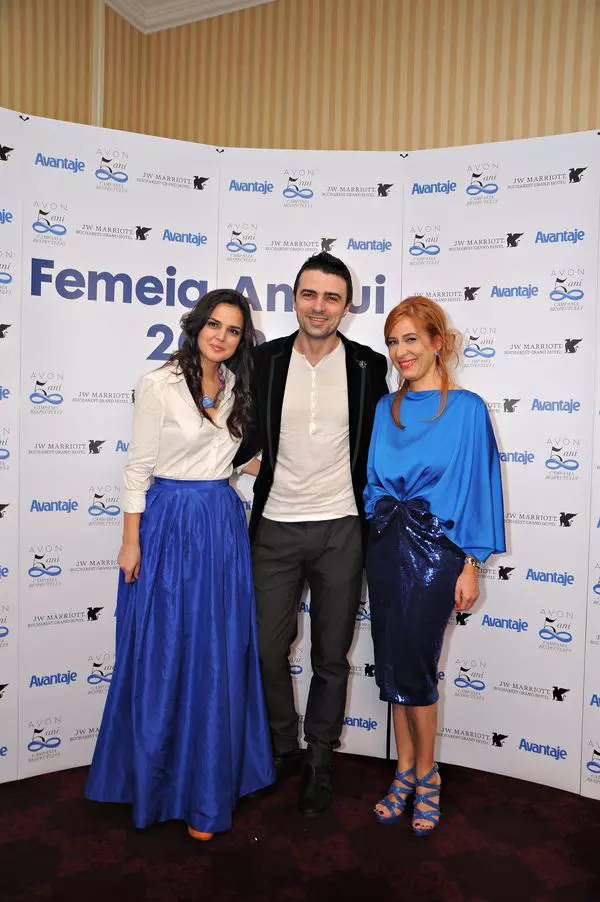 Denisa Mihai, Raluca Kisescu (Avon) si Cornel Ilie