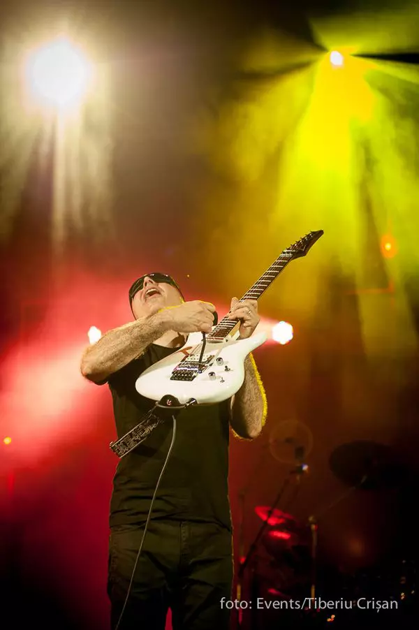Concert Joe Satriani