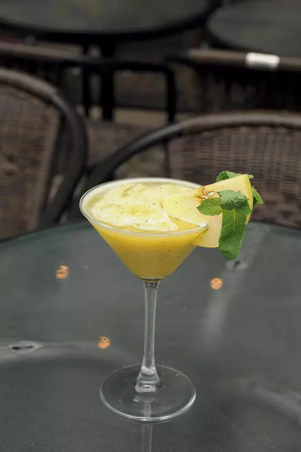 Frozen Mango and Mint Spice Daquiri