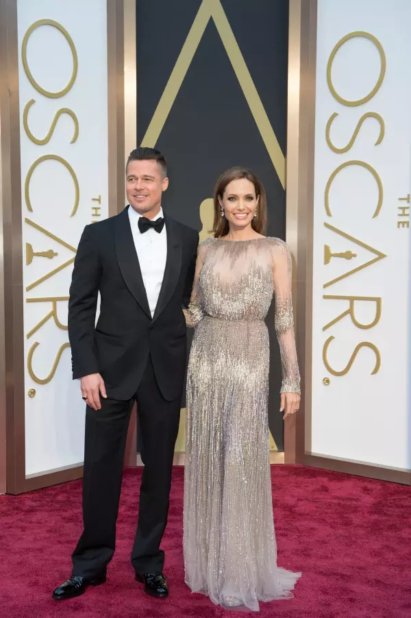 Brad Pitt si Angelina Jolie