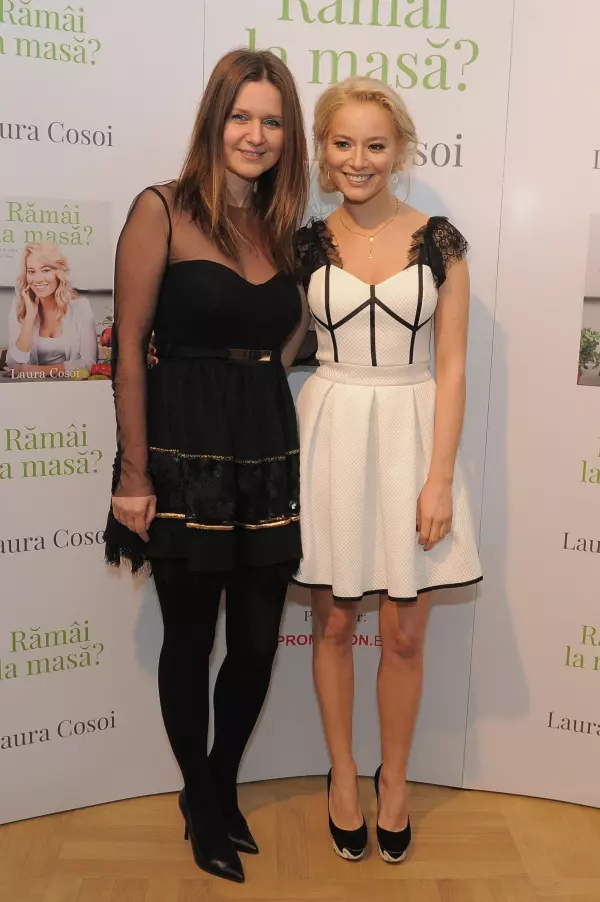 Raluca Hagiu (Unica) si Laura Cosoi