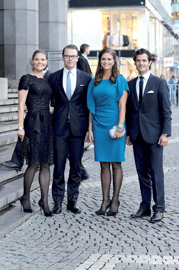 Printesa mostenitoare Victoria, sotul ei, Daniel, Duce de Västergötland, Printesa Madeleine si Printul Carl Philip