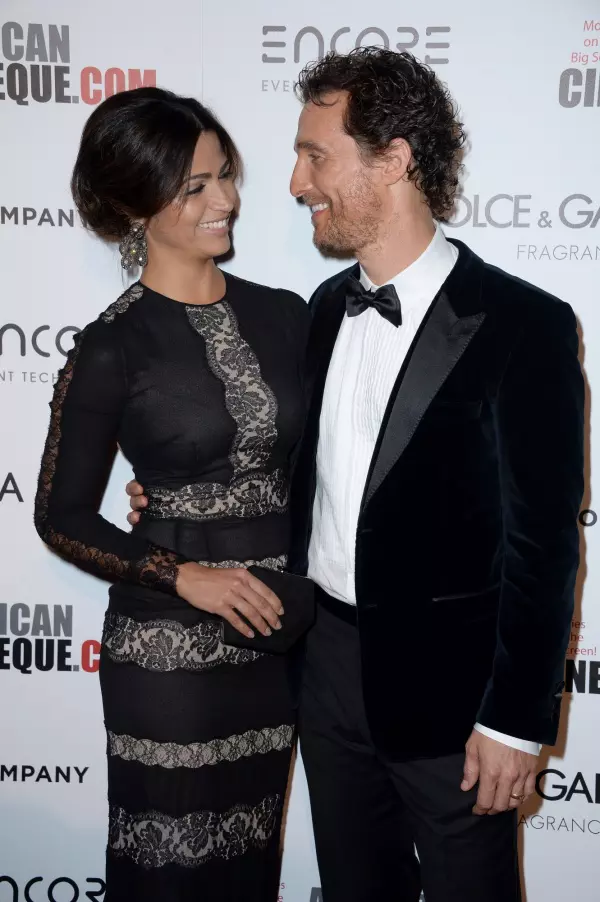 Camila Alves si Matthew McConaughey