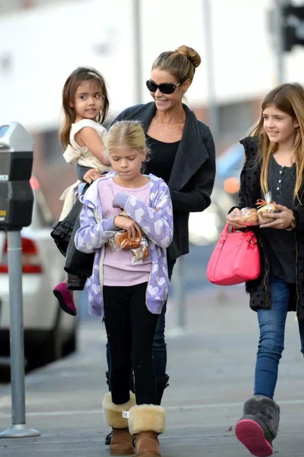 Denise Richards si fetele sale