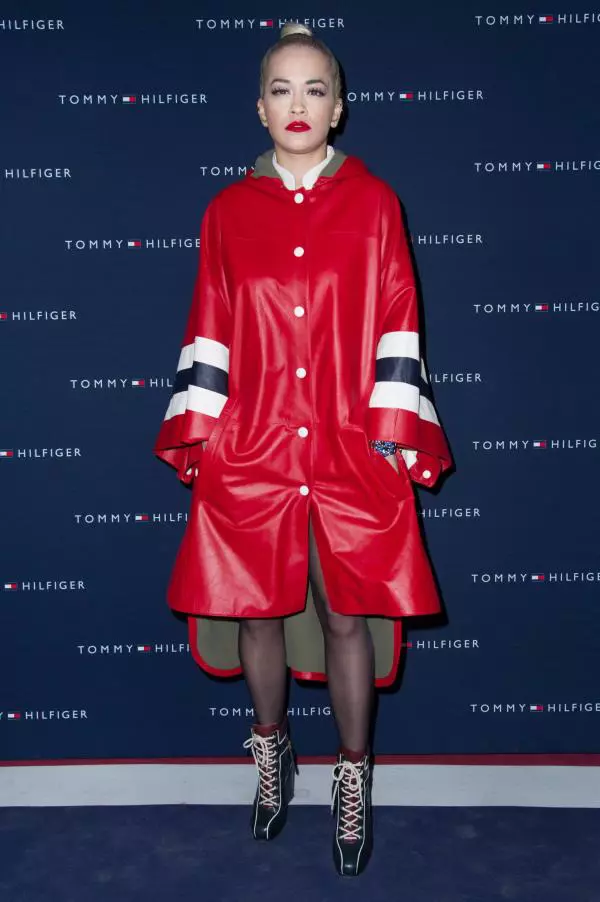 Rita Ora, intr-o tinuta Hilfiger Collection