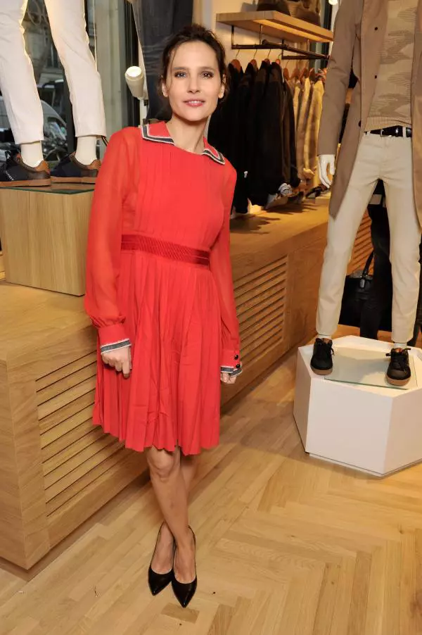Virginie Ledoyen, intr-o tinuta Hilfiger Collection