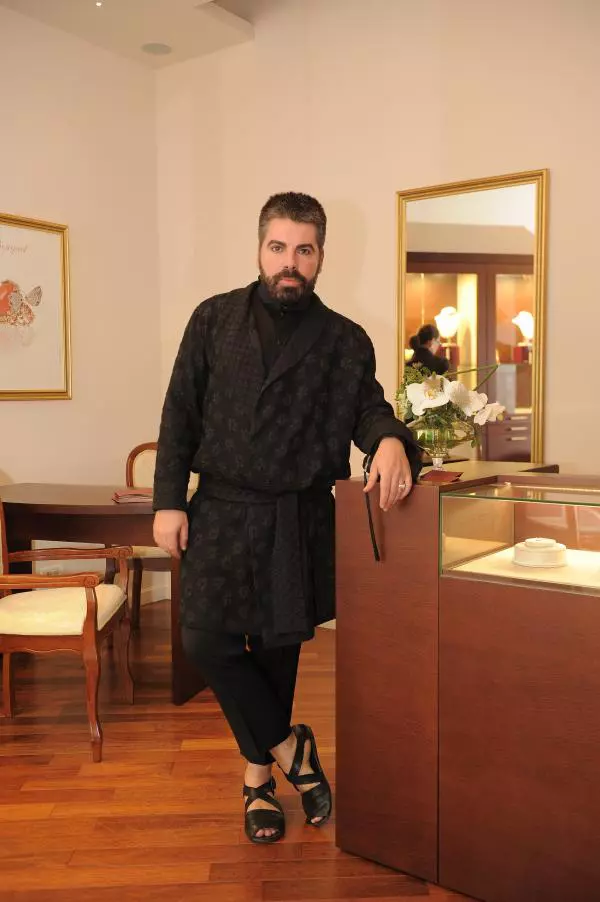 Maurice Munteanu (Elle)