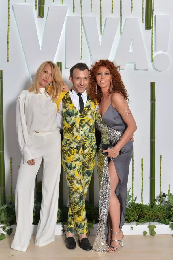 Diana Ticiu, Stephan Pelger si Madalina Dorobantu (Rochie Pas du Tout)