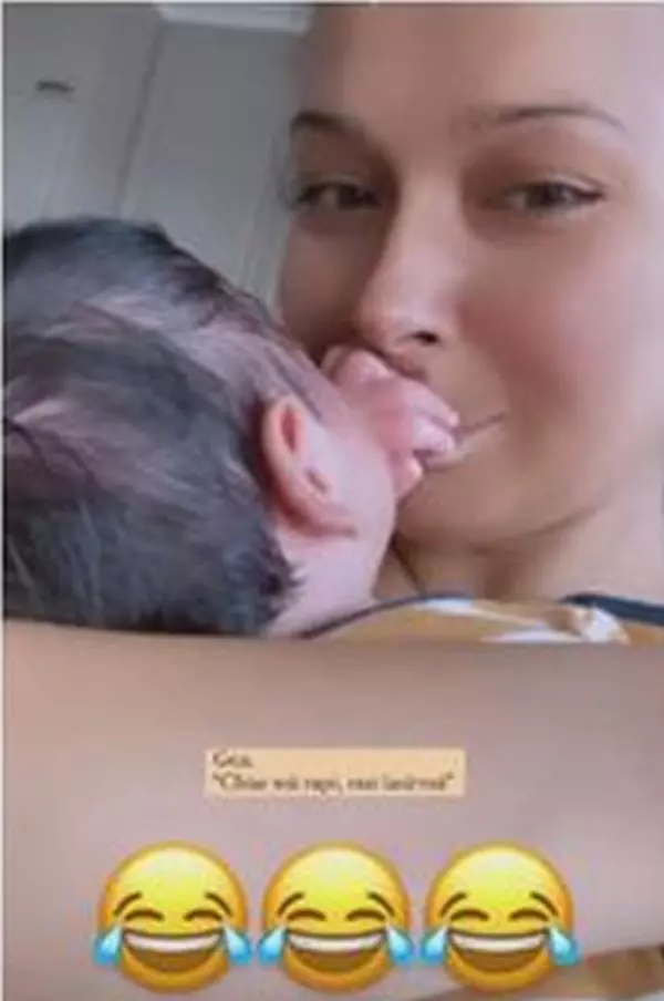 primele-imagini-cu-Iair-fiul-Vladutei-Lupau-3