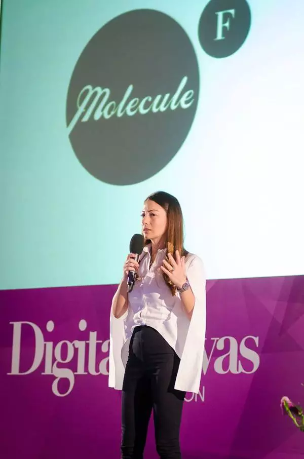 Mirela Bucovicean (Molecule F)