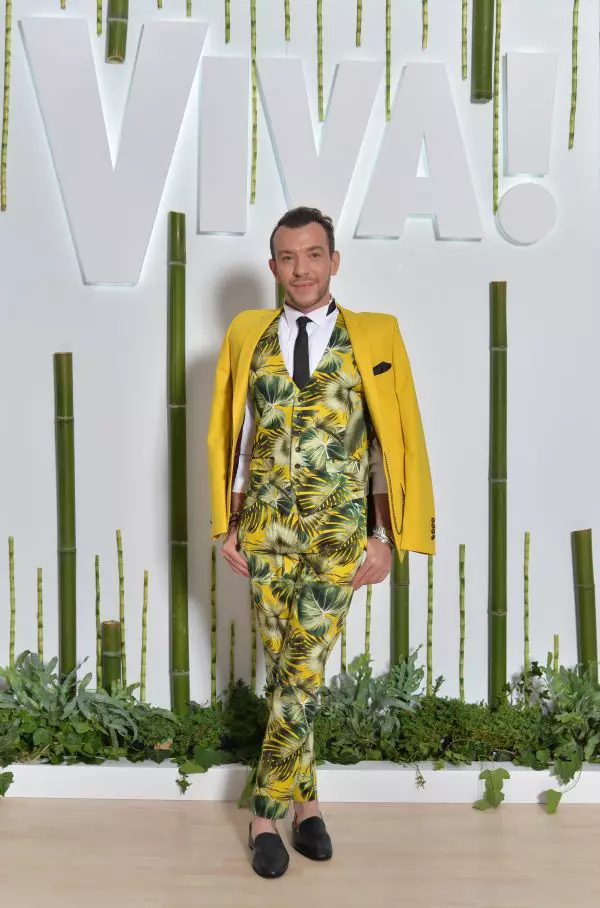 Stephan Pelger - Tinuta Trends by Adina Buzatu