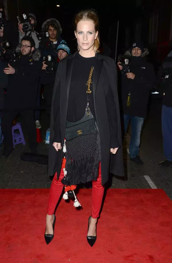 Poppy Delevingne – La Londra, la evenimentul YSL Loves Your Lips Party