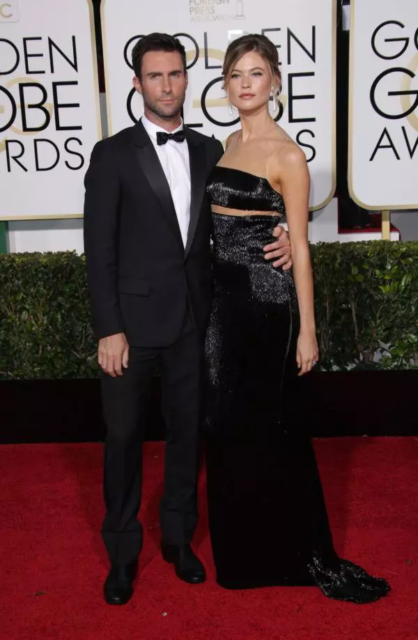 Adam Levine si Behati Prinsloo