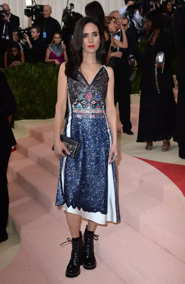 Jennifer Connelly -Rochie Louis Vuitton (MET Gala)