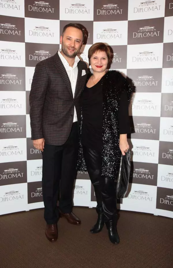 Alex Popescu si Cristina Stanciulescu (Ringier)