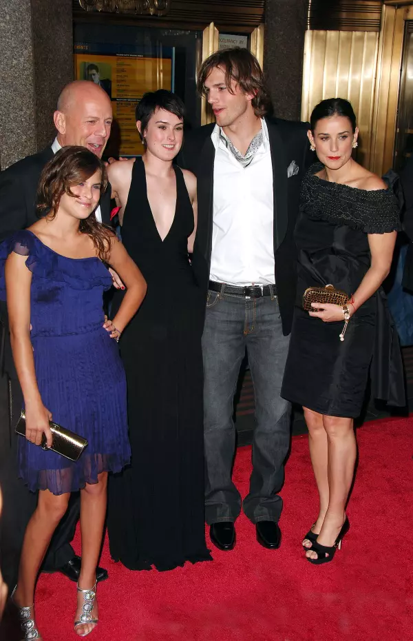 Demi More alaturi de Ashtn Kutcher si Bruce Willis