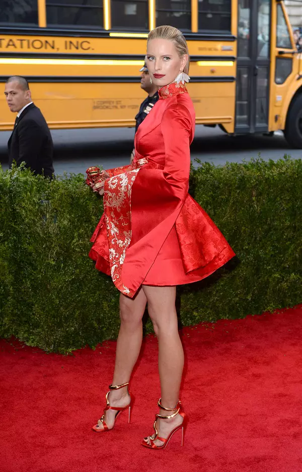 Karolina Kurkova – Rochie Tommy Hilfiger