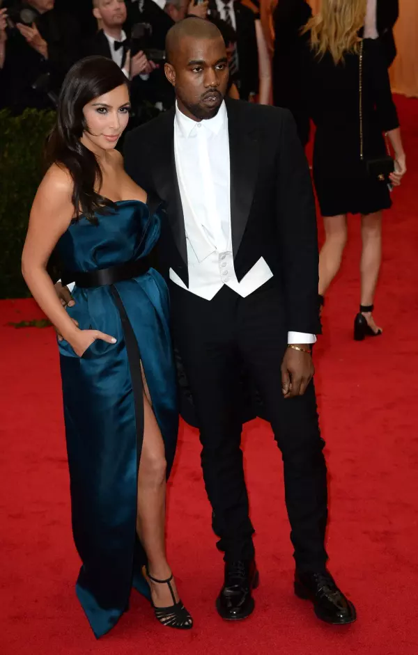 Kim Kardashian si Kanye West