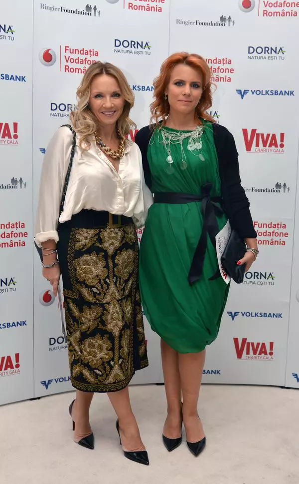 Camelia si Ioana Sucu