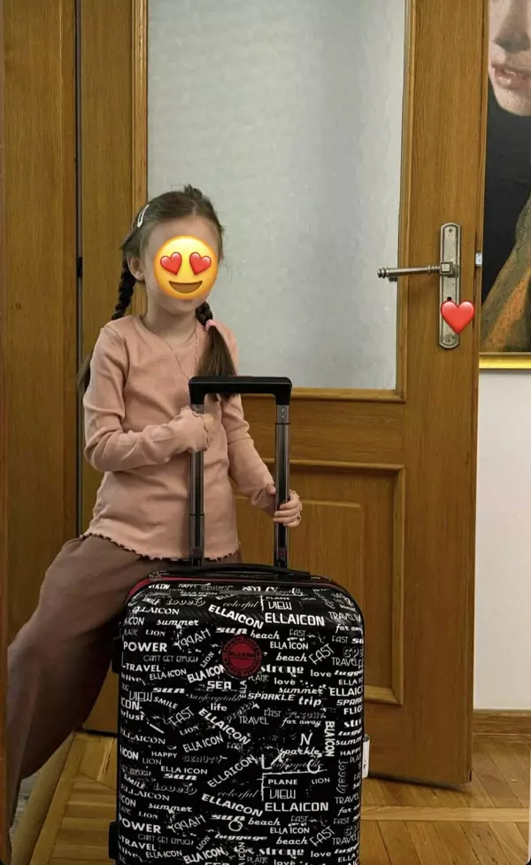 1. Katia, fiica Ginei Chirilă și a lui Bogdan Vlădău