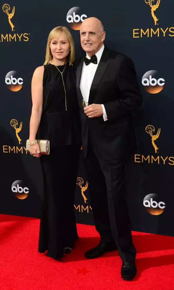 kasia-ostlun-si-jeffrey-tambor