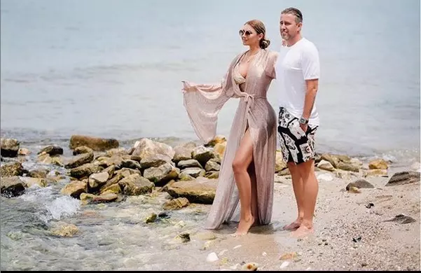 Anamaria Prodan și Laurențiu Reghecampf infirmă zvonurile despre divorț.