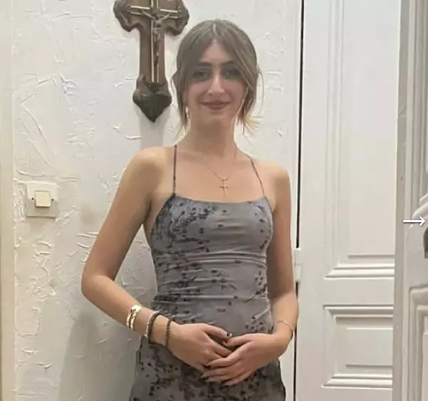 rita sumayla la 18 ani