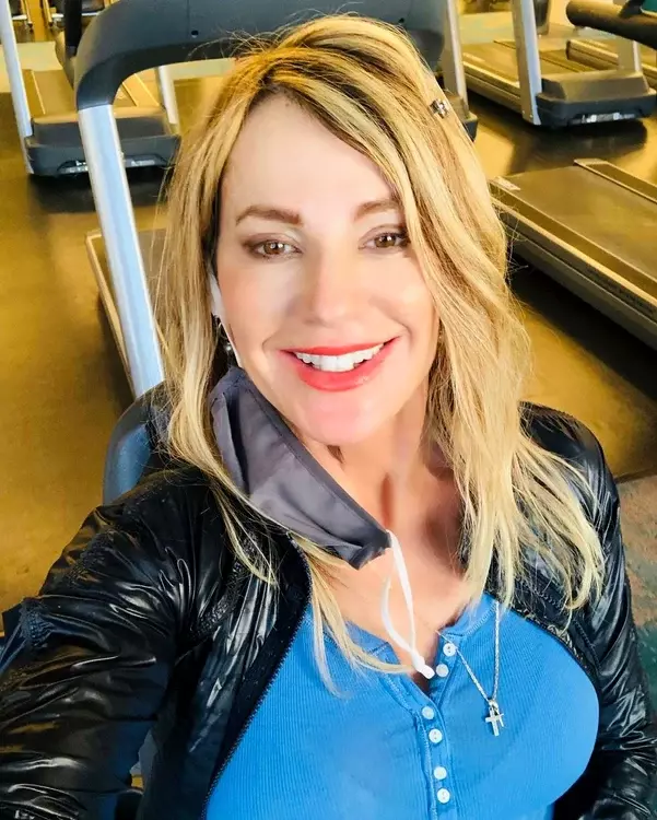 nadia zi de nastere
