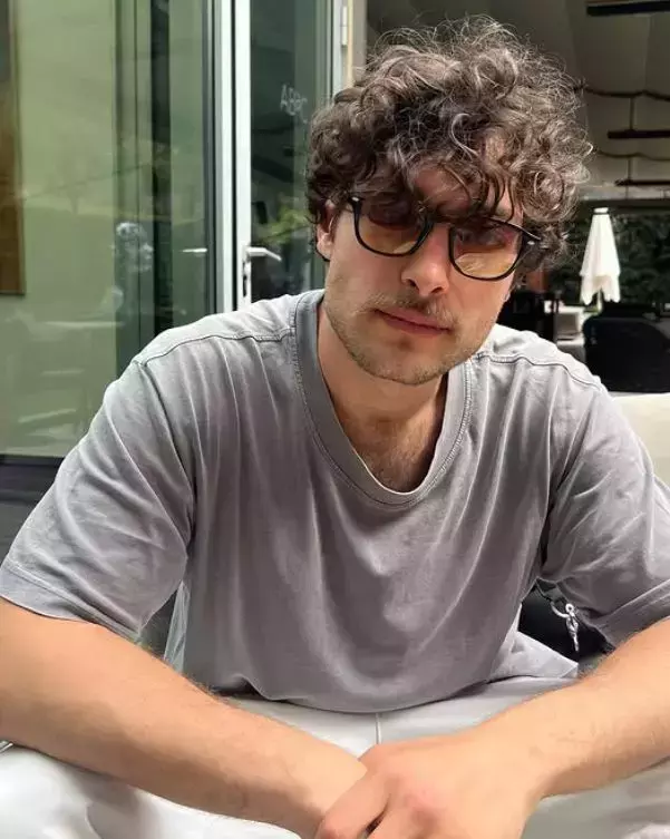 toto-dumitrescu-2-1