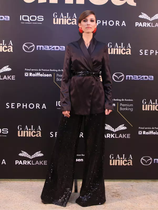 dana rogoz