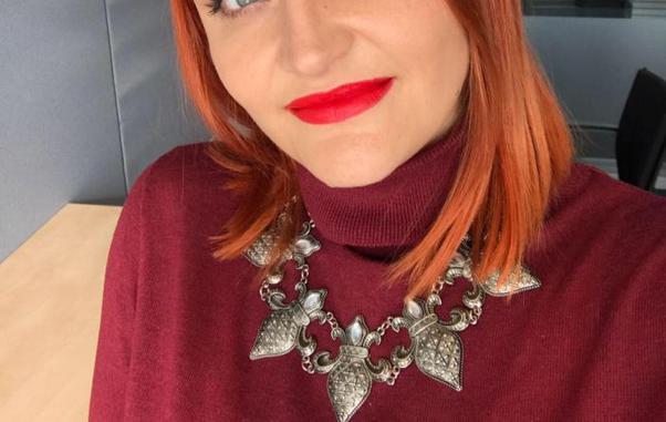 Cum arată și cu ce se ocupă soția lui Dan Barna, candidat ...