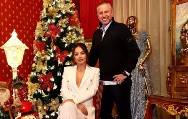 Laurentiu-reghecampf-fetita-3