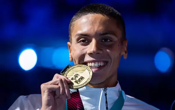 cine-este-si-cu-ce-se-ocupa-mama-lui-David-Popovici-