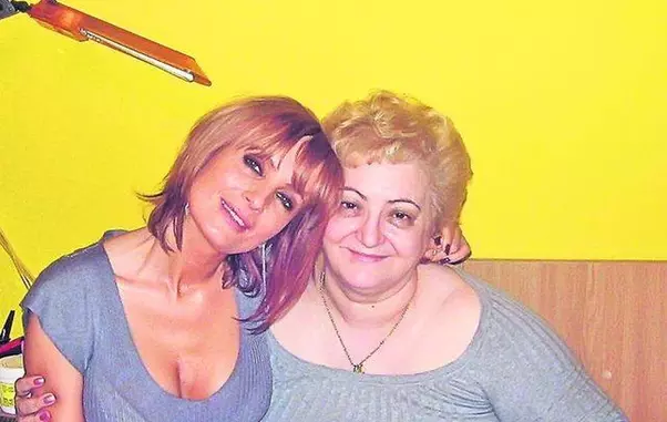 daniela gyorfi si mama sa