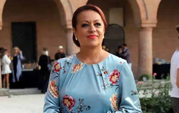 adriana trandafir te cunosc de undeva emisiune