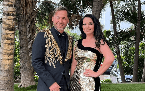 deea-si-dinu-maxer-divorteaza-dupa-18-ani-de-relatie-ce-mesaj-au-transmis-pe-retelele-sociale_size20