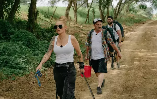 anamaria-prodan-vine-pe-drumul-soarelui3-1