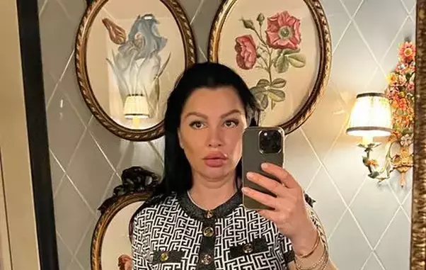 2297c8dd-ce70-489f-9e4c-4fb035e347c8-1