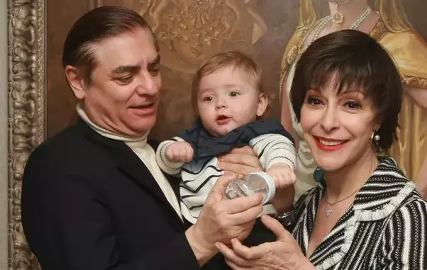 0-327755-prinul-paul-prinesa-lia