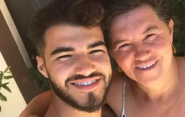 Mama Geta si fiul ei