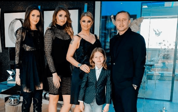 anamaria-prodan-laurentiu-reghecanpf-copii-bona-nuti-1