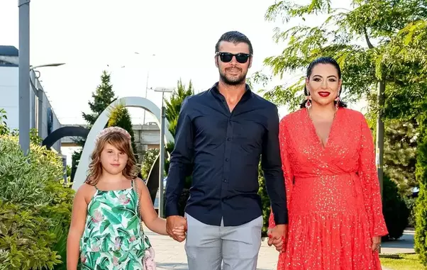 Ce-acuzatii-a-primit-Oana-Roman.-Vedeta-a-rabufnit-pe-Internet.-„Este-realmente-socant-2