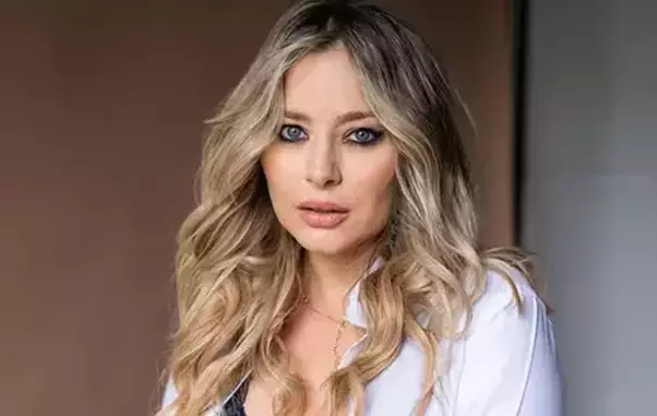 laura-cosoi-2-1-e1656320283999-1-1