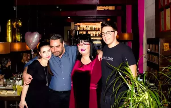 ozana-barabancea-si-sorin-terinte-alaturi-de-cei-doi-copii