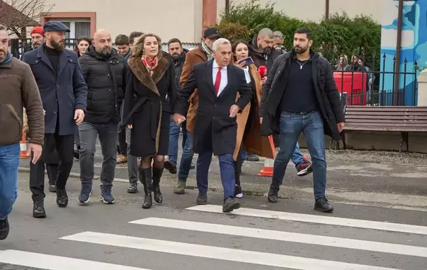 calin-si-cristela-georgescu-au-fost-surprinsi-dupa-ce-au-votat-la-parlamentare–foto-profimedia–1536×1023