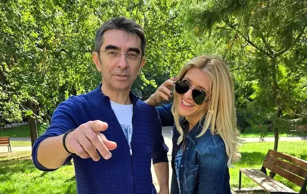 Mihai Gainusa oana Paraschiv (2)